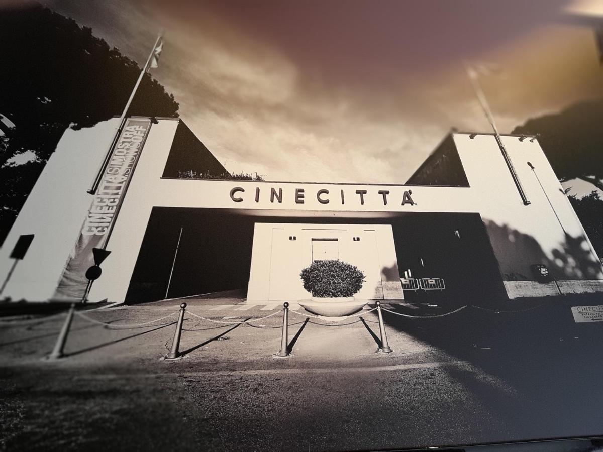 Apartamento Roma Cinecitta Exterior foto